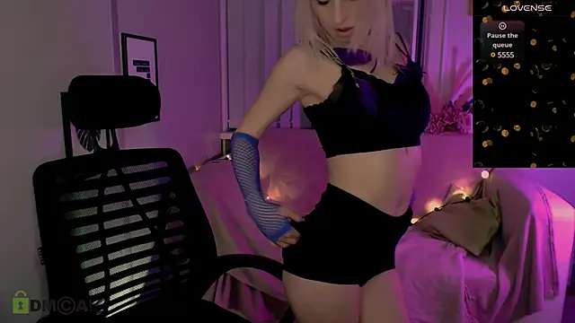 melisa white1 online show from 01/17/25, 09:06