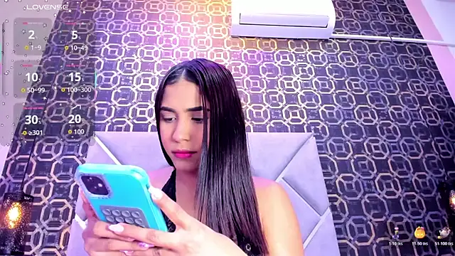 CherryBlossom23 online show from 11/20/25, 01:17