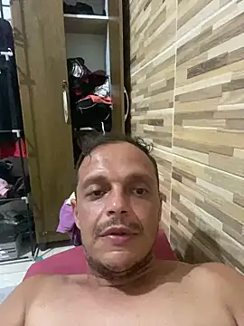 Snapshot of Carioca19cmbi chatting on 01/02/25, 09:33 Carioca19cmbi online show from 01/02/25, 09:33