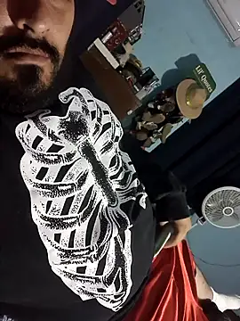 GILBERTHOR92 online show from 12/18/25, 08:53