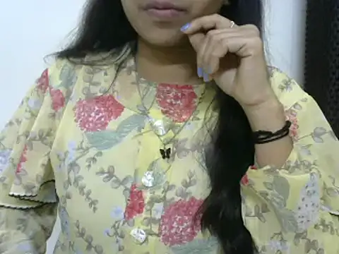 momo lov online show from 02/28/25, 09:15