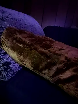 Snapshot of GinAnnTonic chatting on 03/21/25, 02:29 GinAnnTonic online show from 03/21/25, 02:29