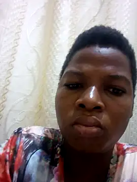 Snapshot of Russell_hun chatting on 02/25/25, 01:41 Russell hun online show from 02/25/25, 01:41