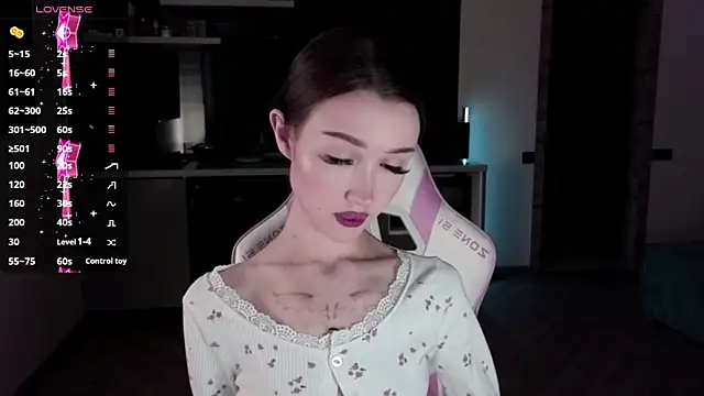 sweetiebones online show from 03/11/25, 12:39