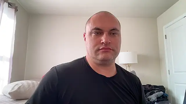 SluggishChase99 online show from 11/08/25, 02:17