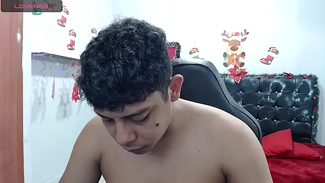 Snapshot of Wiiliam_20 chatting on 01/31/25, 01:45 Wiiliam 20 online show from 01/31/25, 01:45