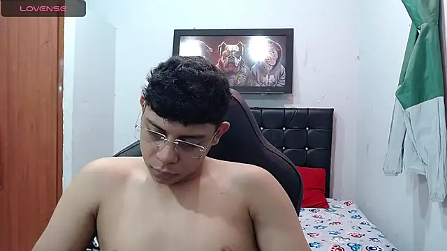 Snapshot of Wiiliam_20 chatting on 02/15/25, 12:11 Wiiliam 20 online show from 02/15/25, 12:11