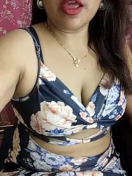 Snapshot of joya_bhabi chatting on 04/18/26, 08:31 joya bhabi online show from 04/18/26, 08:31