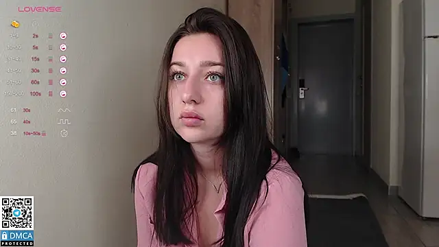 Zoi Morgan online show from 09/17/25, 05:42