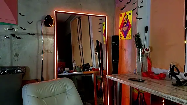 izi-fox online show from 01/24/25, 09:37