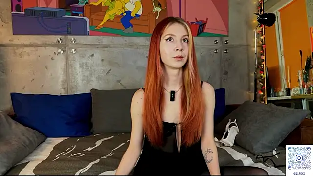 Snapshot of izi-fox chatting on 03/01/26, 04:09 izi-fox online show from 03/01/26, 04:09