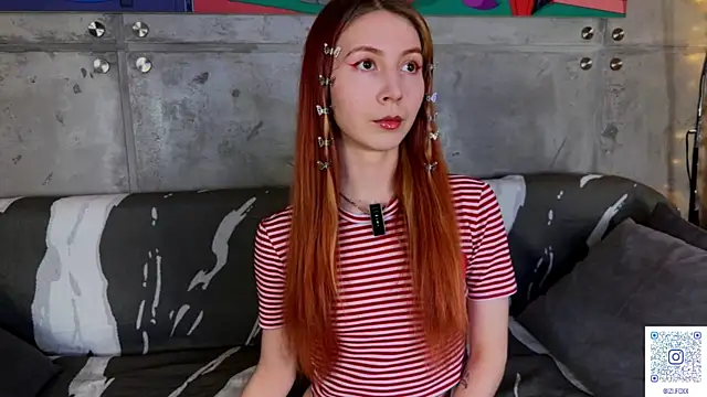 Snapshot of izi-fox chatting on 04/08/26, 04:07 izi-fox online show from 04/08/26, 04:07