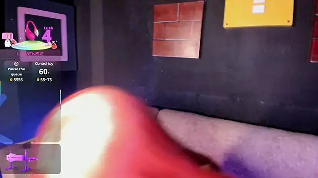 Snapshot of Elettra_Rou chatting on 03/04/25, 10:27 Elettra Rou online show from 03/04/25, 10:27