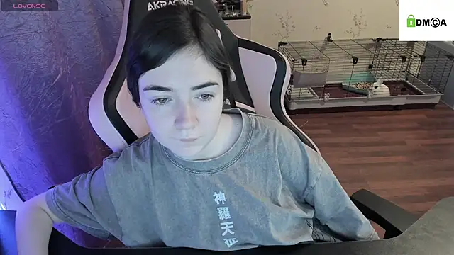 Crazy forest fairy online show from 12/28/24, 07:11