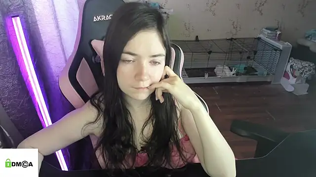 Crazy forest fairy online show from 06/05/26, 03:24