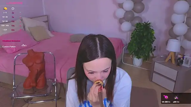 Hayle Hill online show from 01/22/25, 02:26