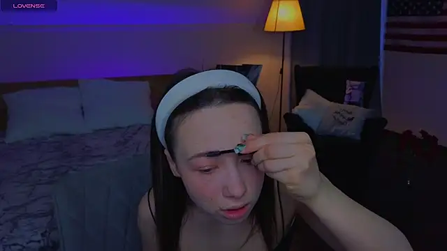 Snapshot of Hayle_Hill chatting on 03/15/26, 02:06 Hayle Hill online show from 03/15/26, 02:06