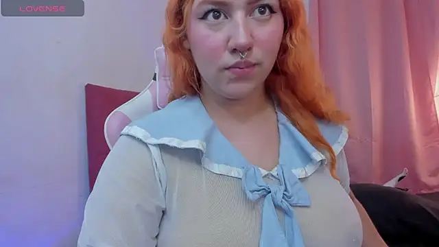 Snapshot of scarlett_queen56 chatting on 02/28/25, 03:37 scarlett queen56 online show from 02/28/25, 03:37