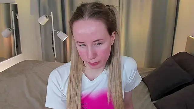 Cassie Kelman online show from 01/31/25, 03:09