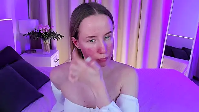 Cassie Kelman online show from 02/02/25, 02:48