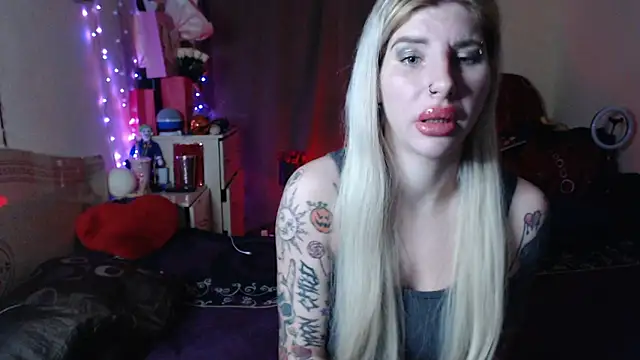 BLACKPeonyy online show from 10/13/25, 04:56