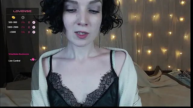 TinaWince online show from 12/14/24, 08:23