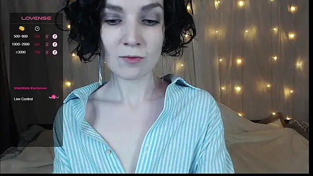 TinaWince online show from 12/15/24, 05:13