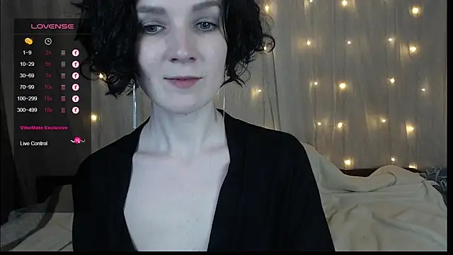 TinaWince online show from 12/23/24, 07:38