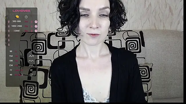 TinaWince online show from 02/05/25, 08:32