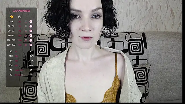 TinaWince online show from 02/12/25, 05:37