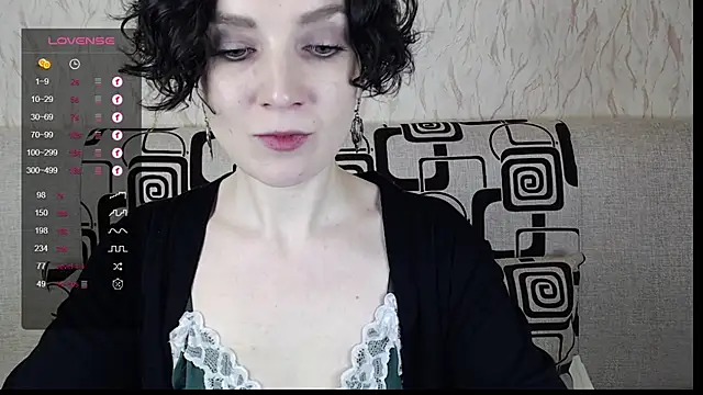 TinaWince online show from 03/08/25, 05:49