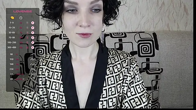 TinaWince online show from 03/09/25, 05:44