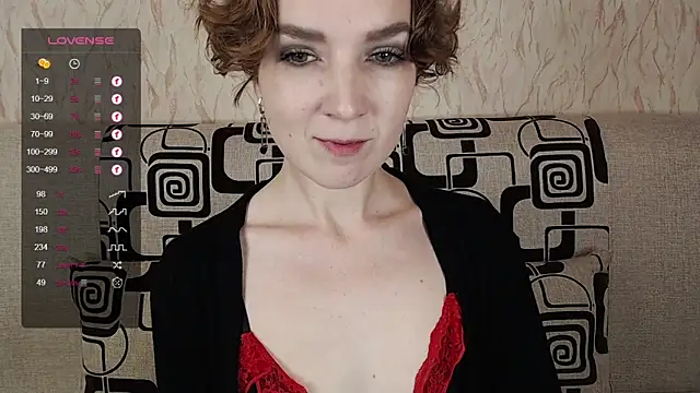 TinaWince online show from 09/26/25, 05:33