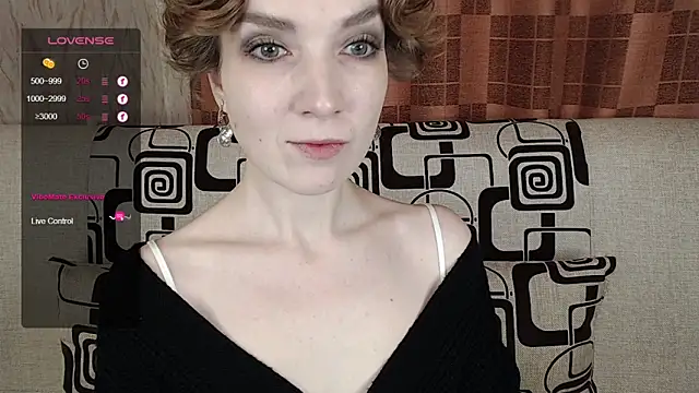 Snapshot of TinaWince chatting on 12/20/25, 04:52 TinaWince online show from 12/20/25, 04:52