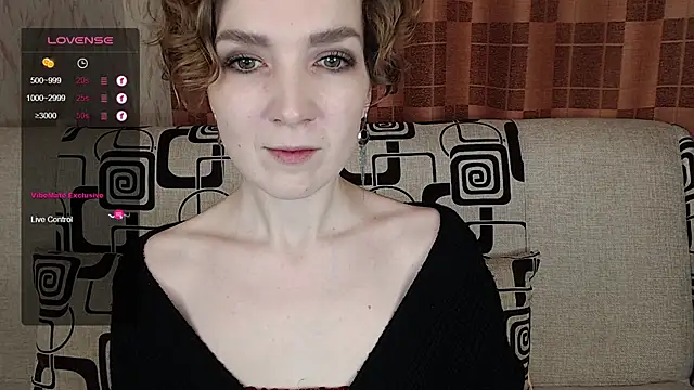 Snapshot of TinaWince chatting on 01/11/26, 04:39 TinaWince online show from 01/11/26, 04:39