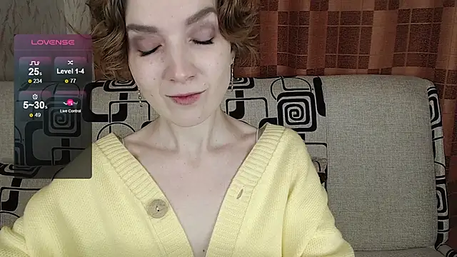 Snapshot of TinaWince chatting on 02/06/26, 05:01 TinaWince online show from 02/06/26, 05:01