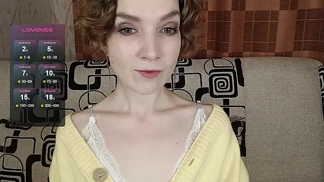 Snapshot of TinaWince chatting on 02/13/26, 03:35 TinaWince online show from 02/13/26, 03:35