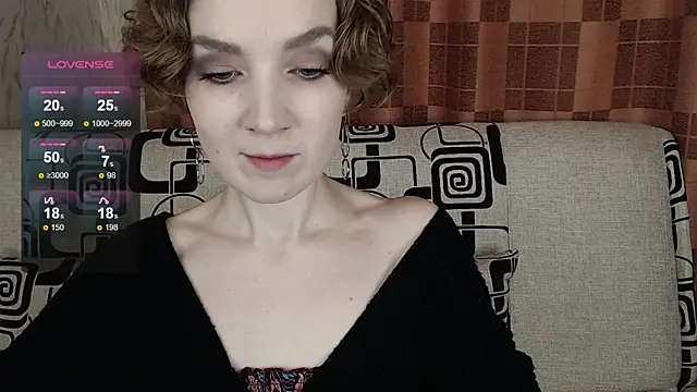 Snapshot of TinaWince chatting on 02/15/26, 04:53 TinaWince online show from 02/15/26, 04:53