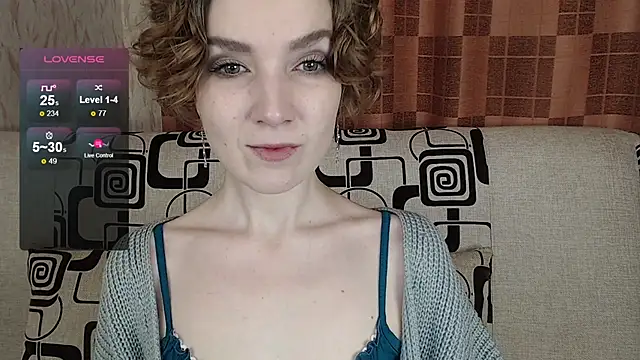 Snapshot of TinaWince chatting on 02/19/26, 04:52 TinaWince online show from 02/19/26, 04:52