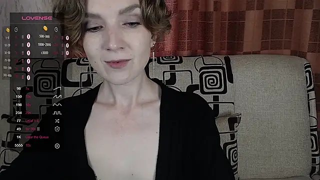 Snapshot of TinaWince chatting on 06/26/26, 04:39 TinaWince online show from 06/26/26, 04:39