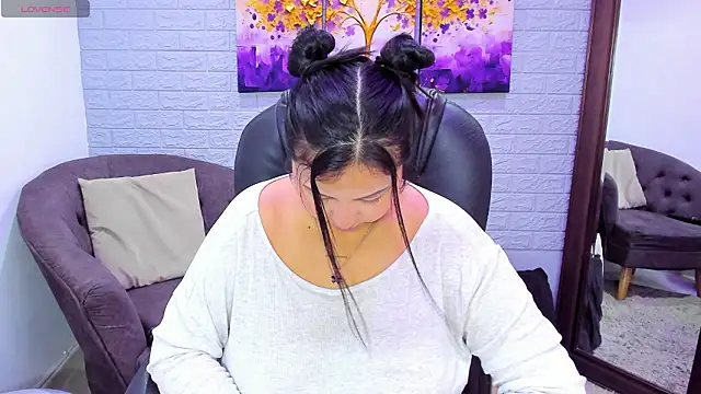  alaiasmile  online show from 03/16/26, 04:33