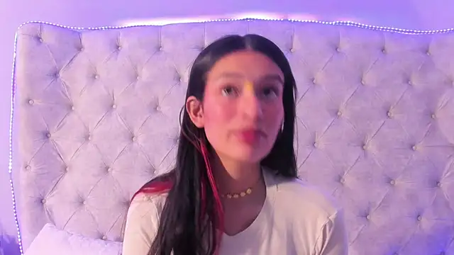 Snapshot of dafne_bss chatting on 03/24/26, 05:34 dafne bss online show from 03/24/26, 05:34