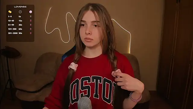 Snapshot of Kami_kam chatting on 02/27/25, 07:15 Kami kam online show from 02/27/25, 07:15