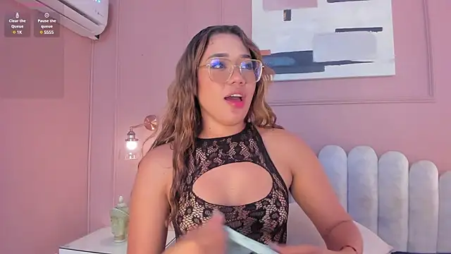 mara brooks online show from 02/10/25, 01:14