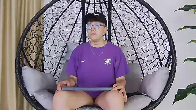 alex noa online show from 11/15/25, 07:21