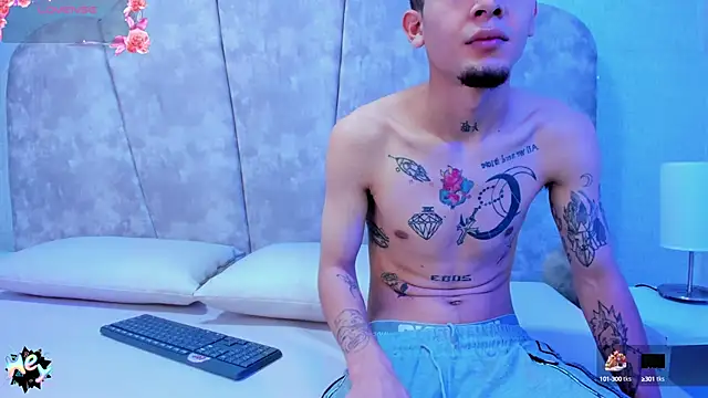 kendalltaylorr online show from 02/20/25, 02:51