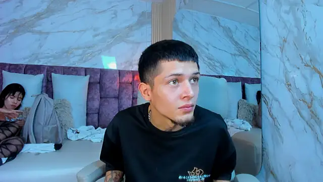 Snapshot of kendalltaylorr chatting on 04/07/26, 03:18 kendalltaylorr online show from 04/07/26, 03:18