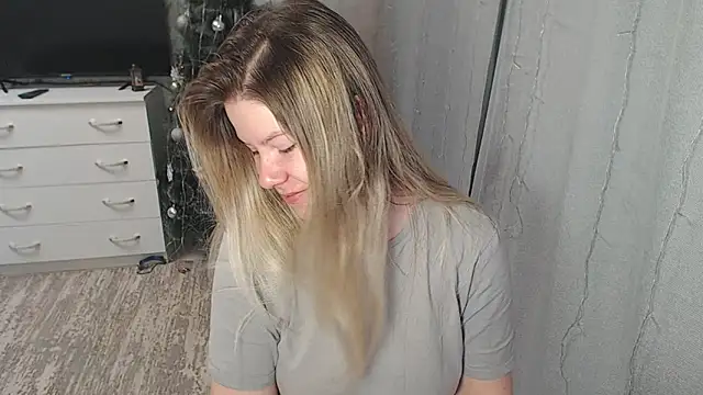 Snapshot of MelissaXKinky chatting on 01/23/25, 02:23 MelissaXKinky online show from 01/23/25, 02:23