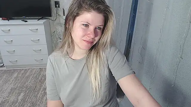 Snapshot of MelissaXKinky chatting on 02/04/25, 02:39 MelissaXKinky online show from 02/04/25, 02:39