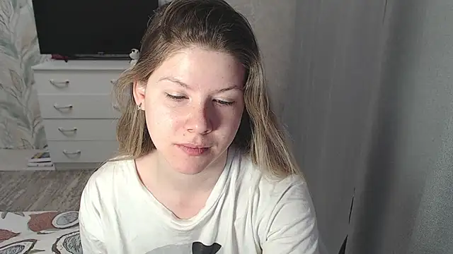 Snapshot of MelissaXKinky chatting on 02/14/25, 02:39 MelissaXKinky online show from 02/14/25, 02:39